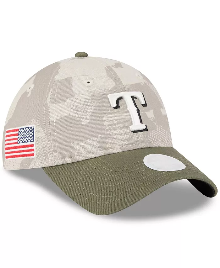 

Женская регулируемая кепка 9TWENTY Texas Rangers 2025 Armed Forces Day светло-бежевого/оливкового цвета New Era