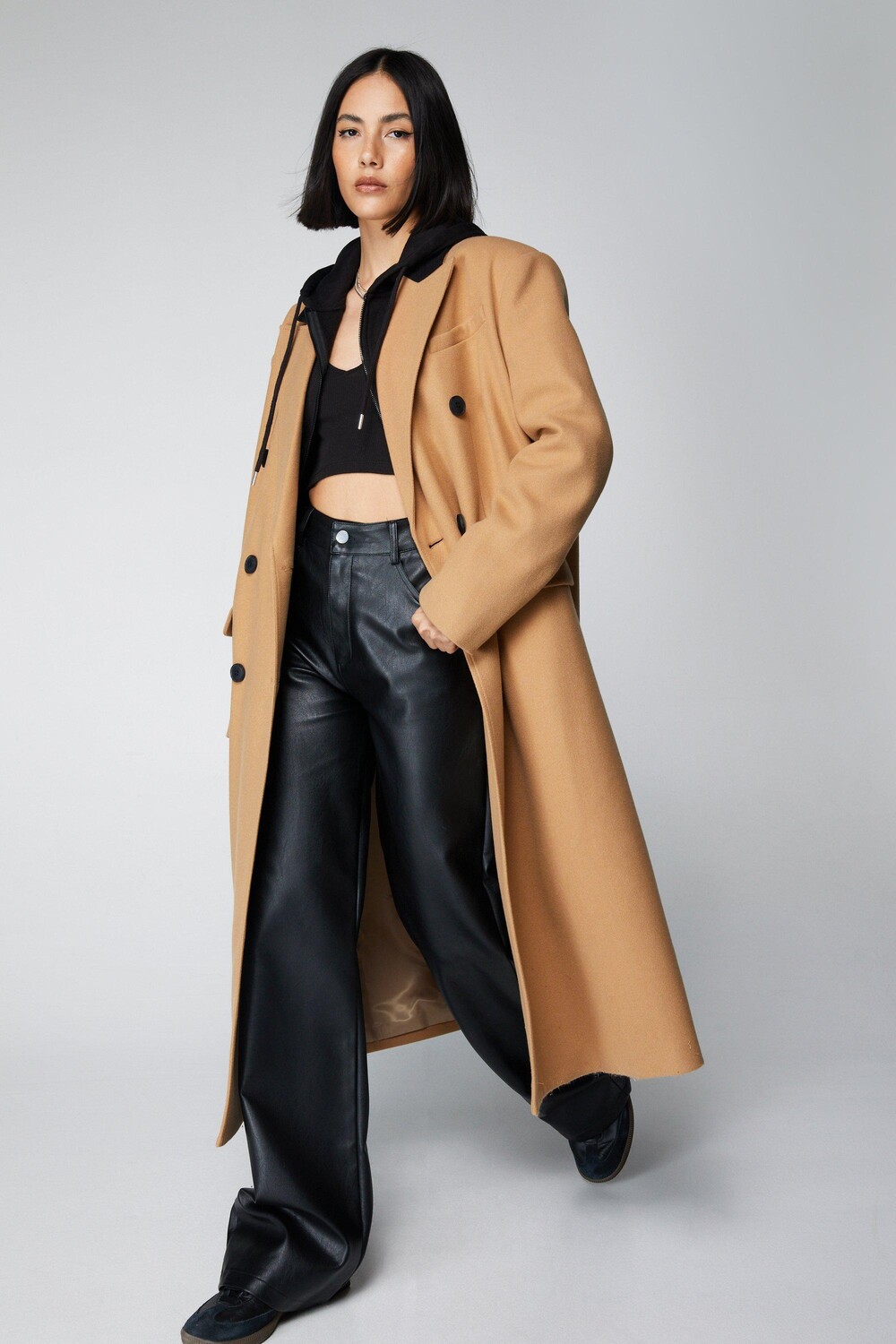 

Шерстяное пальто с контрастным воротником Nasty Gal, бежевый
