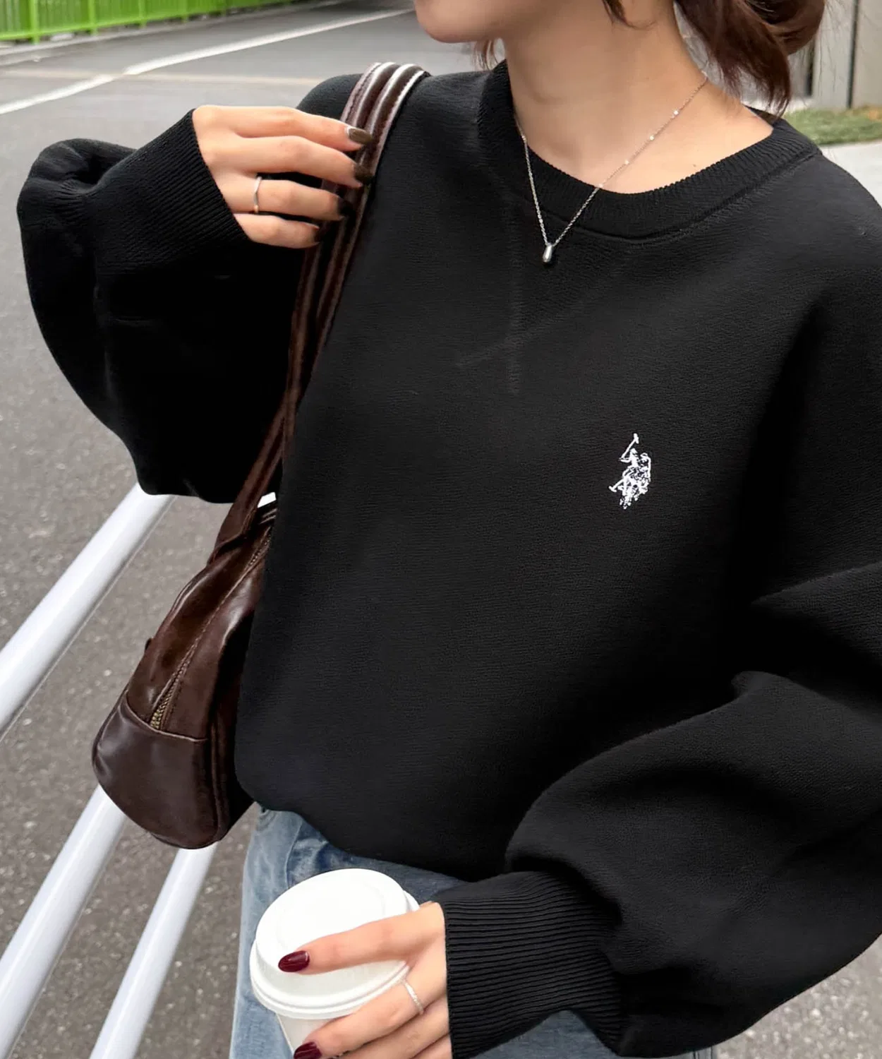 Свитшот U.S. POLO ASSN. с вышивкой логотипа, чёрный