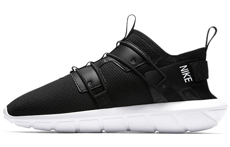 

Nike Vortak Black White