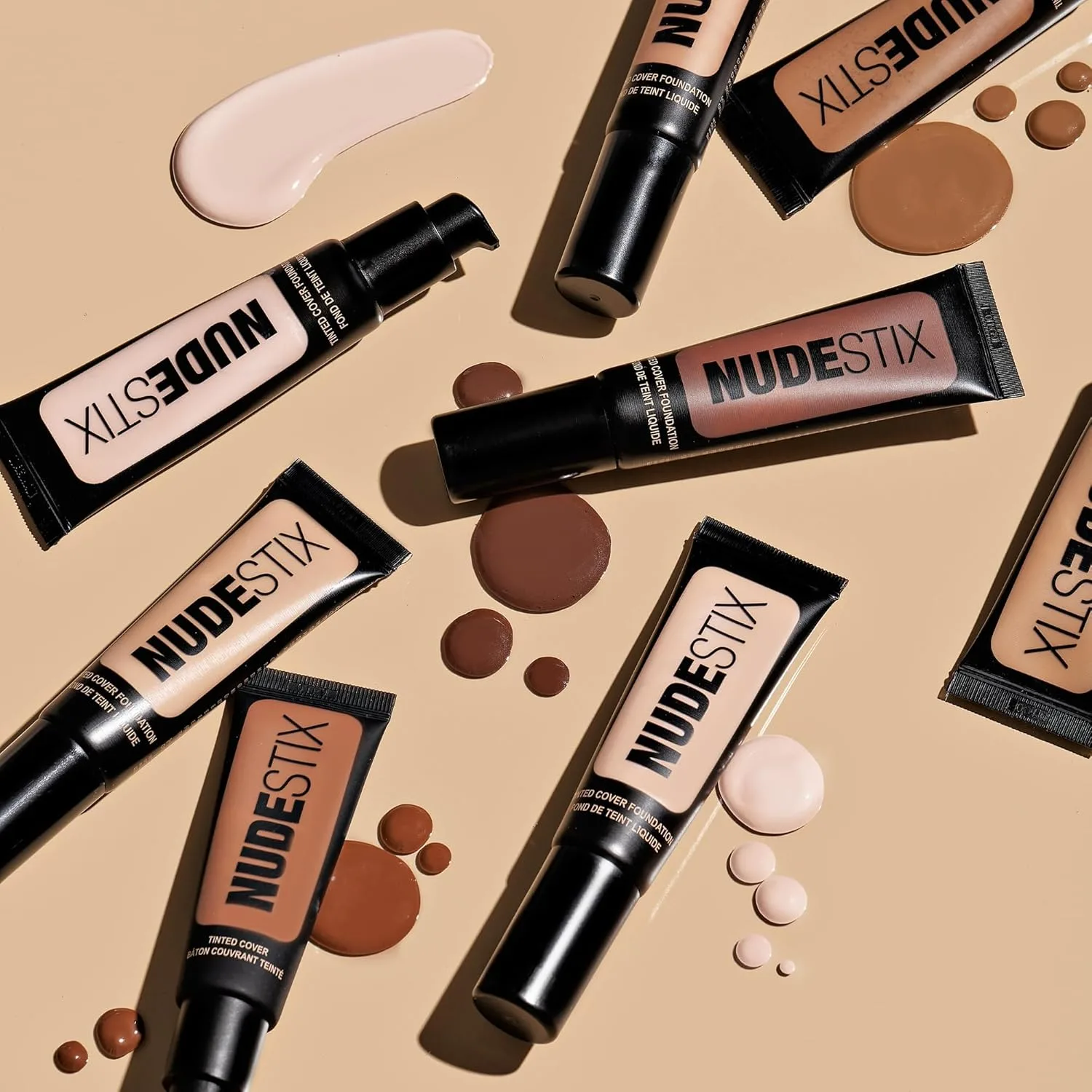 Nudestix Tinted Cover Liquid Foundation - легкий тональный крем с наращиваемым покрытием для естественного сияния, увлажняющая формула с 18 растительными экстрактами, чистый веганский макияж, NUDE 05 — фото 4