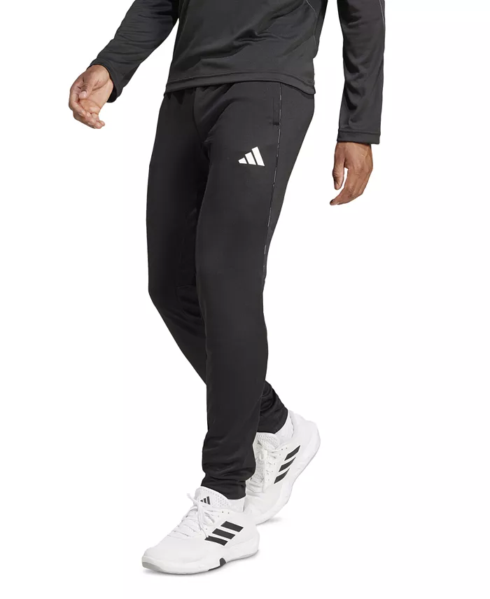 

Мужские базовые камуфлированные спортивные брюки Regular-Fit с контрастными вставками adidas, черный