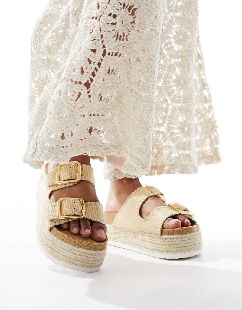 

ASOS DESIGN – Traffic – Светло-бежевые мюли на танкетке с двойной пряжкой