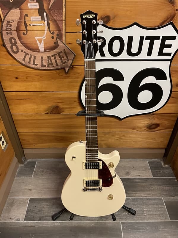 

Электрогитара Gretsch G2210 Streamliner Junior Jet Vintage White