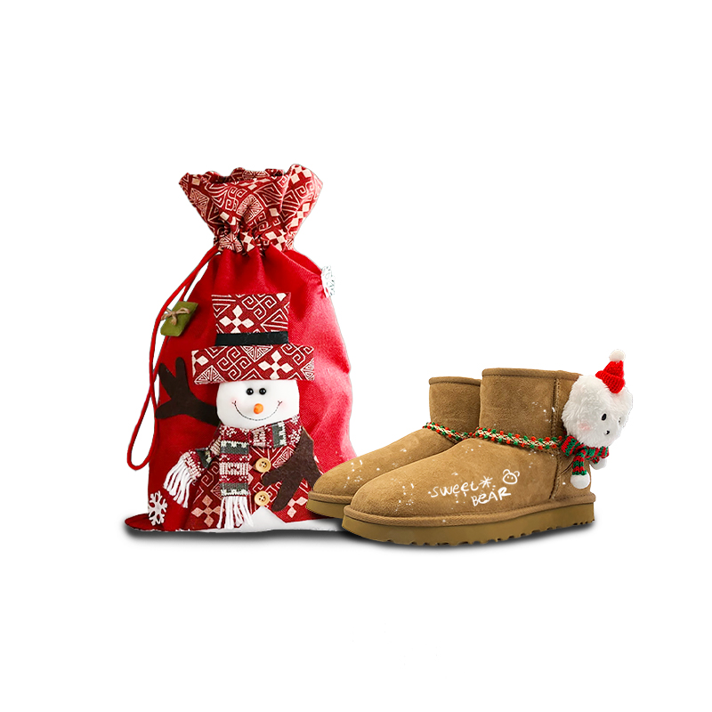 Угги UGG Classic Mini II с новогодним декором, коричневый