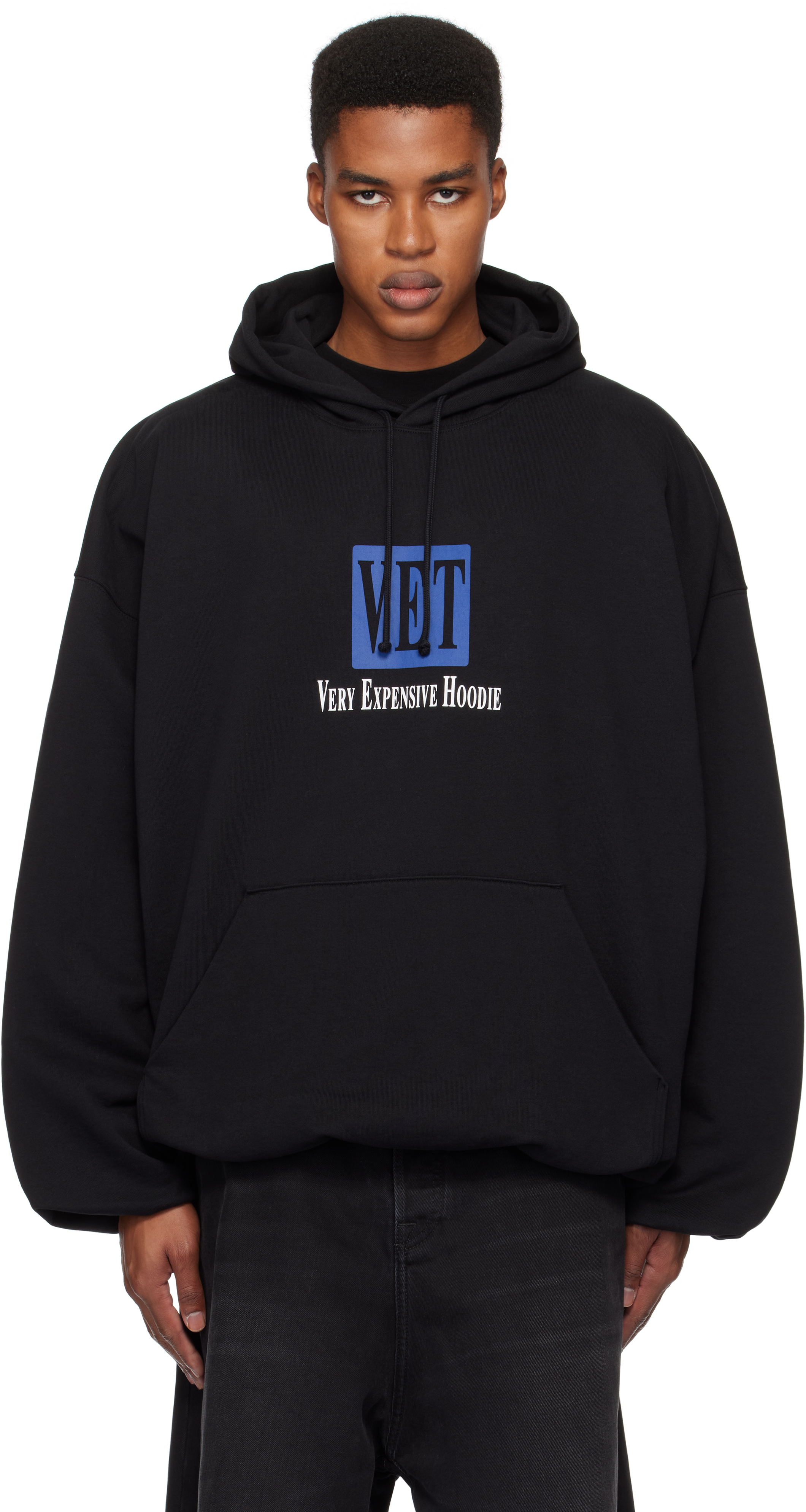 

Укороченная свободная толстовка с капюшоном «VET» VETEMENTS