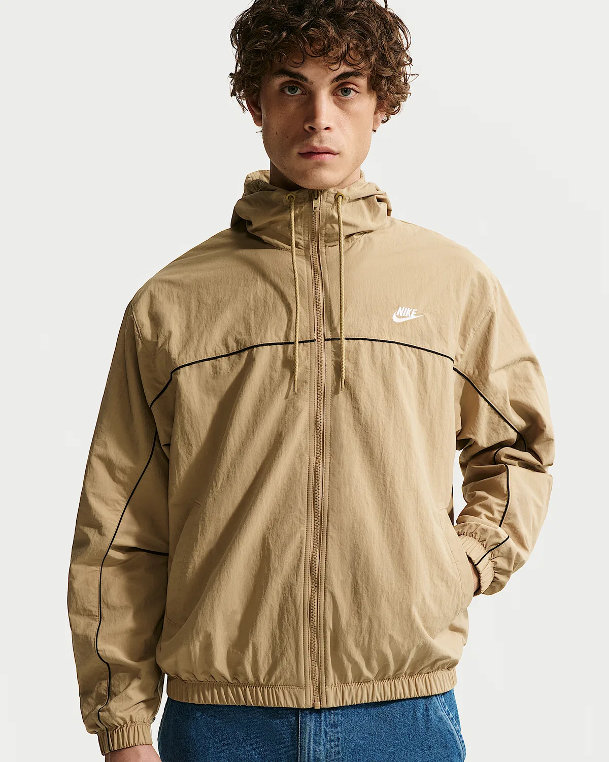 Мужская куртка с капюшоном Nike Club, Parachute Beige/Light Khaki/Black/White