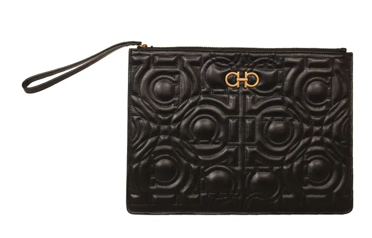 

Ferragamo Женская клатч из коровьей кожи черная