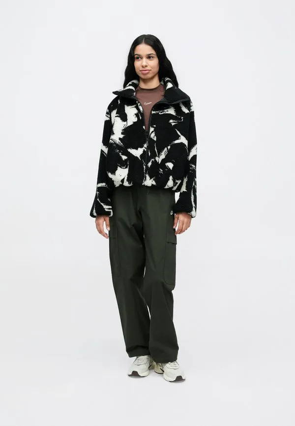 Уличная флисовая куртка Nike Sportswear, Black/Chalk/Sail — фото 3