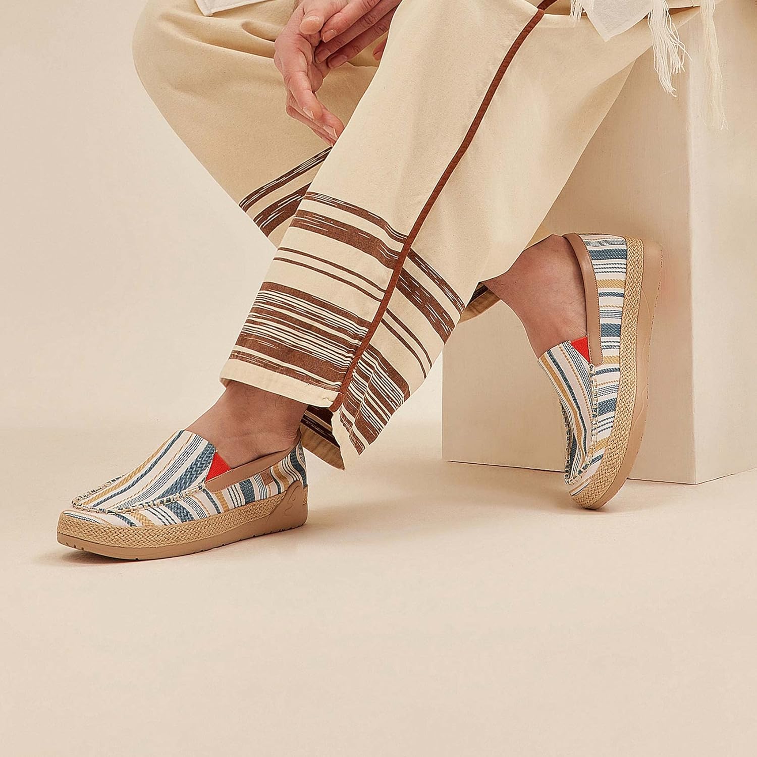Мужские эспадрильи UIN Slip Ons- легкие прогулочные повседневные лоферы, удобные, с ручной росписью, серия Marbella, Marbellaⅴ-retro Stripes — фото 4