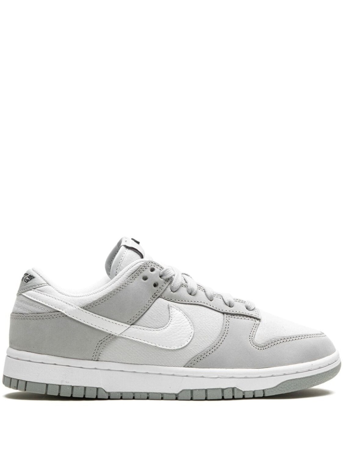 

Nike кроссовки Dunk Low LX NBHD Light Smoke Grey, серый