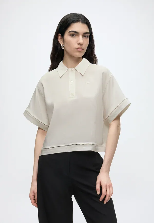 Поло Lacoste из твила, мука