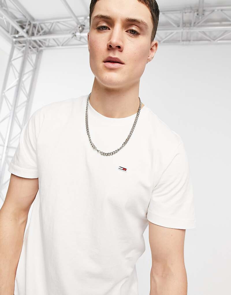 

Белая футболка с логотипом Tommy Jeans