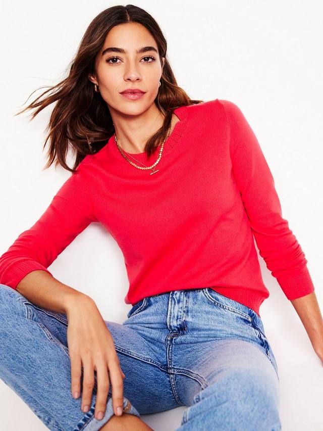 

Джемпер с круглым вырезом emilia Boden, цвет Camelia Pink