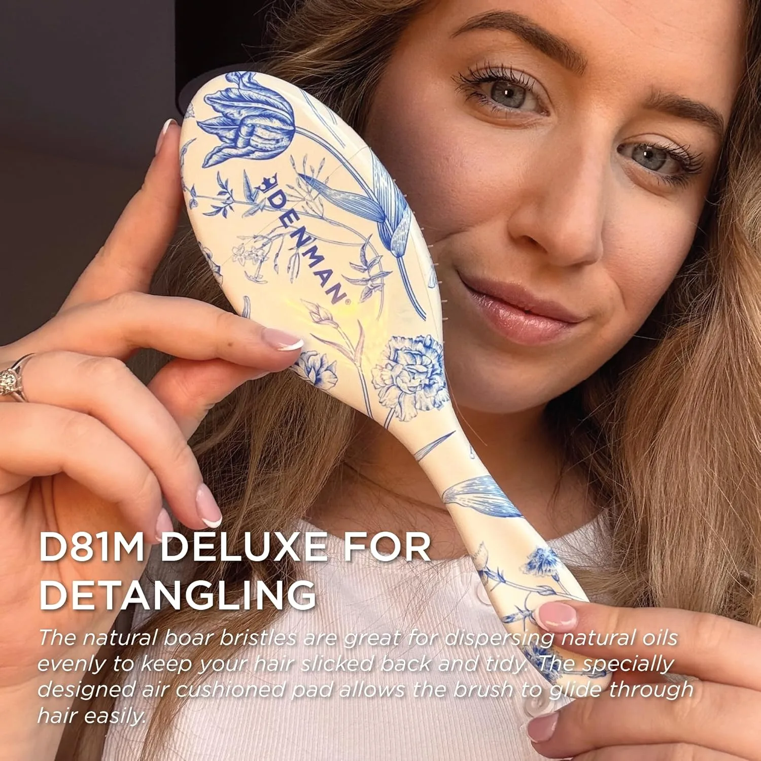 Denman Boar Bristle Hair Brush - щетка для волос с натуральной щетиной для укладки, блеска и распутывания, для всех типов волос Средний, Blue Belle — фото 3