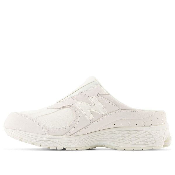 

Тапочки 2002р мюли New Balance, белый