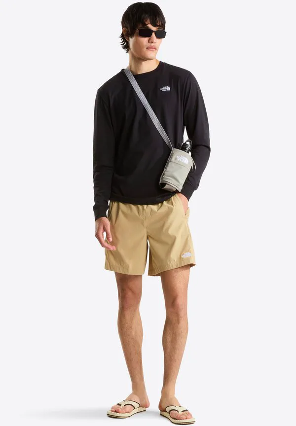 Сандалии с т-образным ремешком для базового лагеря The North Face, Desert Stone/Tnf Black