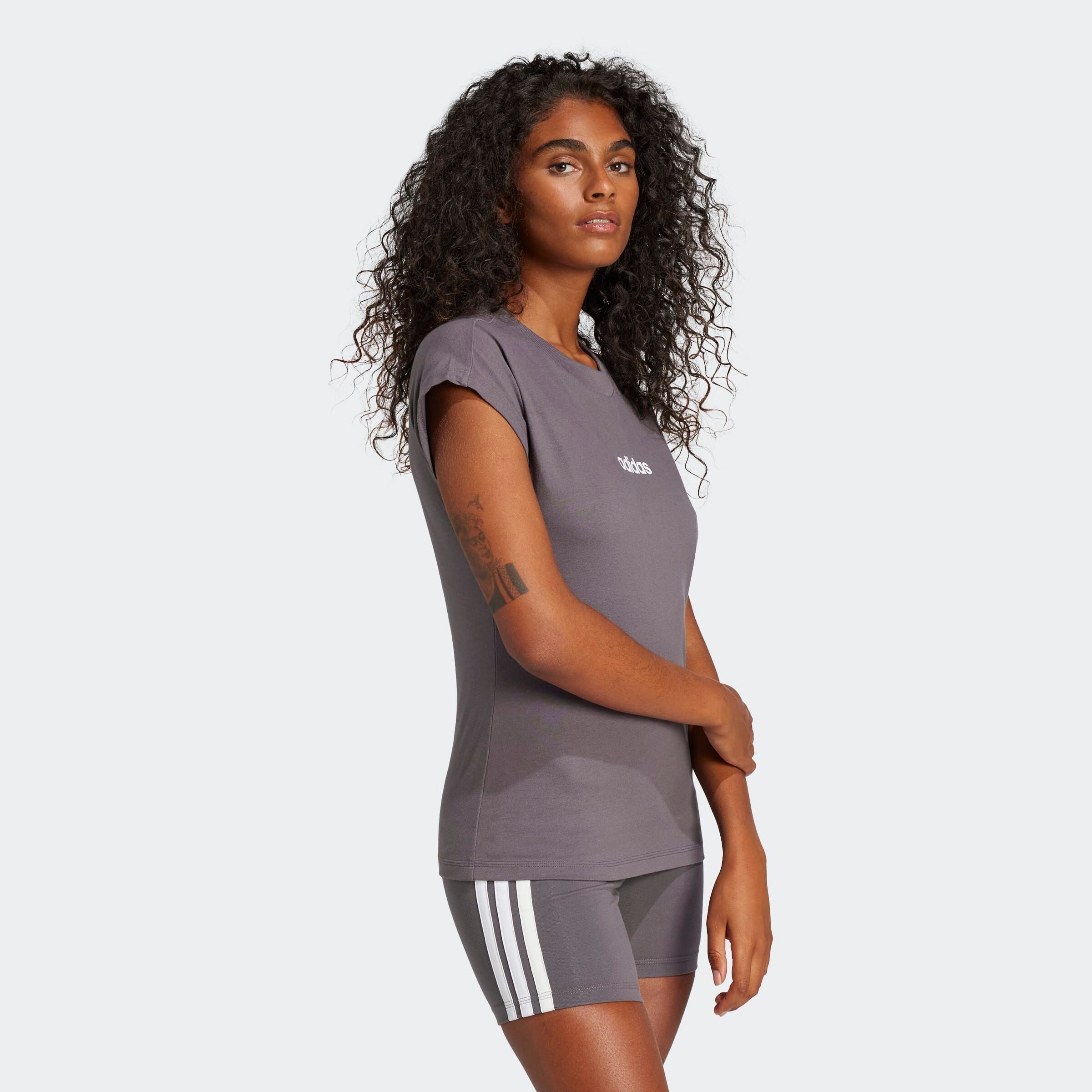 Adidas Sportswear Футболка Performance 'Essentials' в цвете Lavender