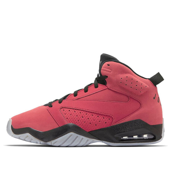 

Кроссовки взлетают Air Jordan, красный