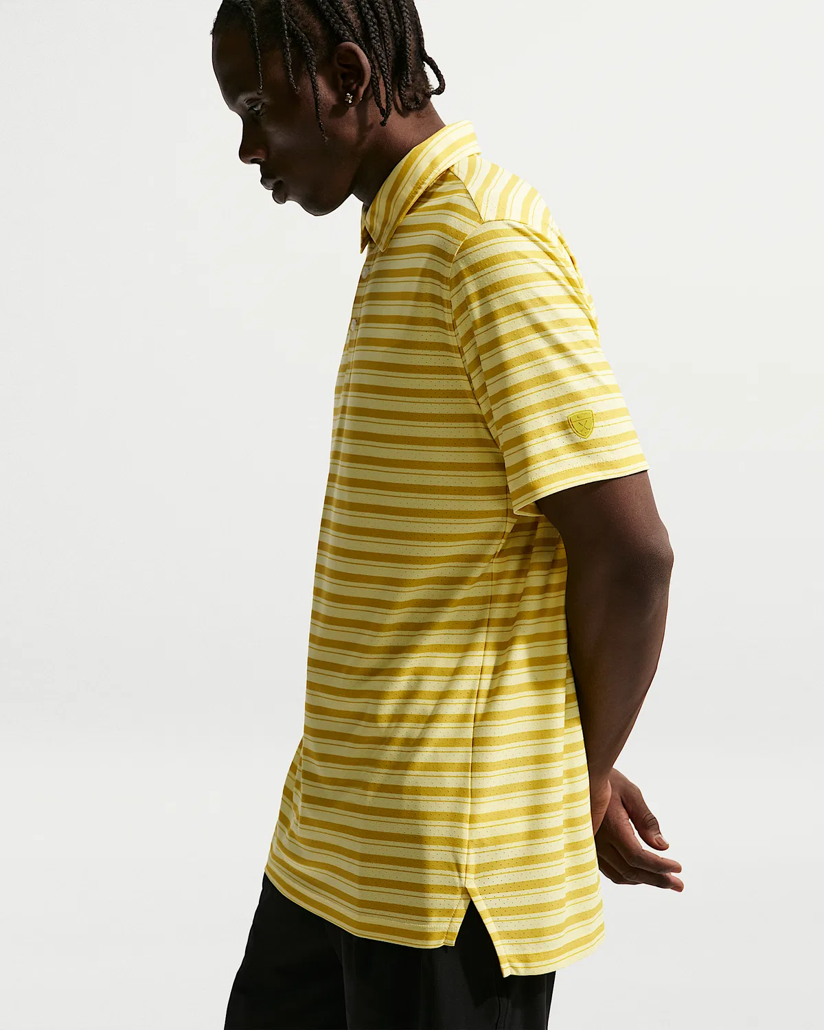 Мужское поло Nike Tailored Performance Dri-FIT Golf, Saffron Quartz/Soft Yellow/Saffron Quartz — фото 2