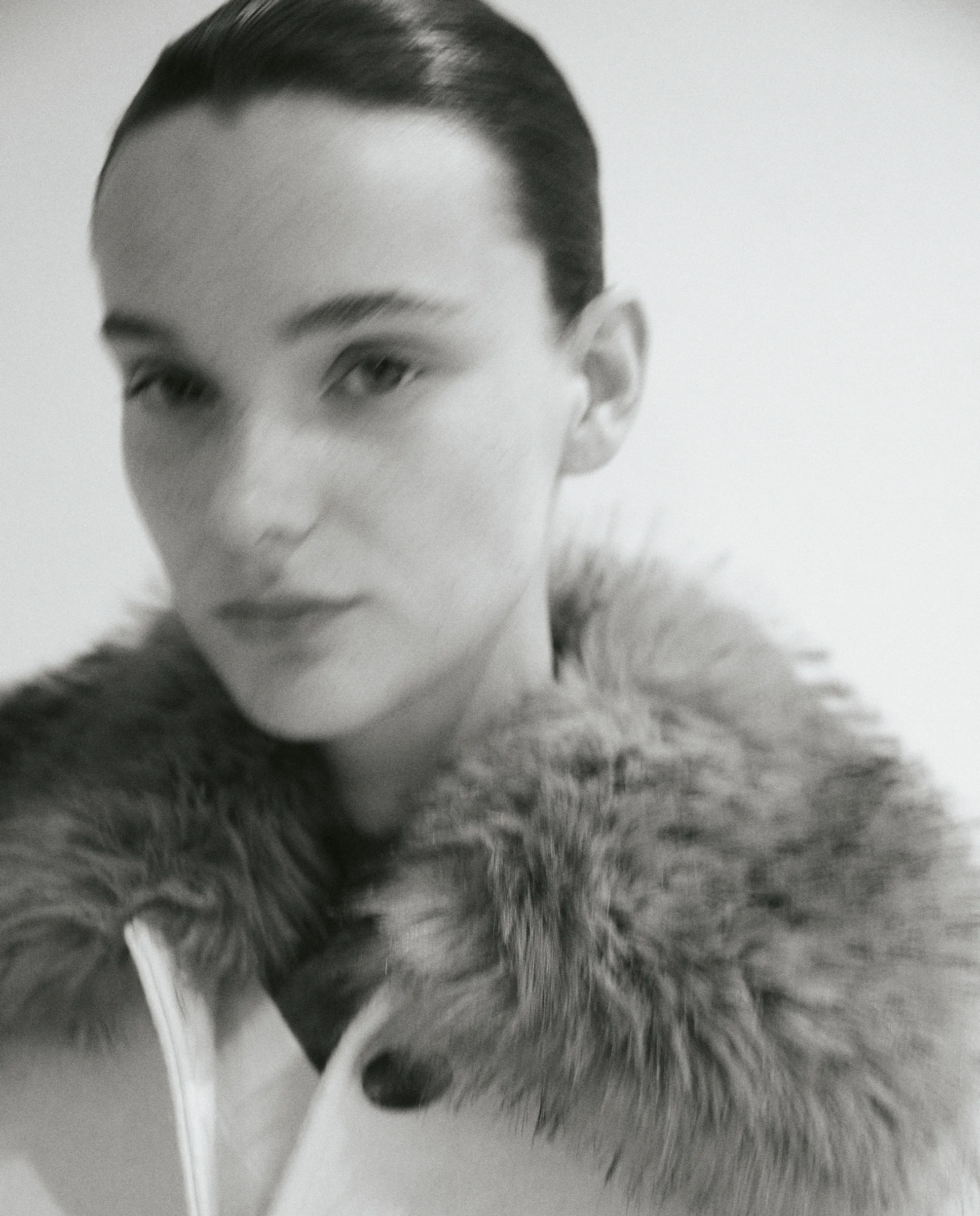 

Однотонное шерша́вое пальто для женщин Woman El Corte Inglés, бежевый