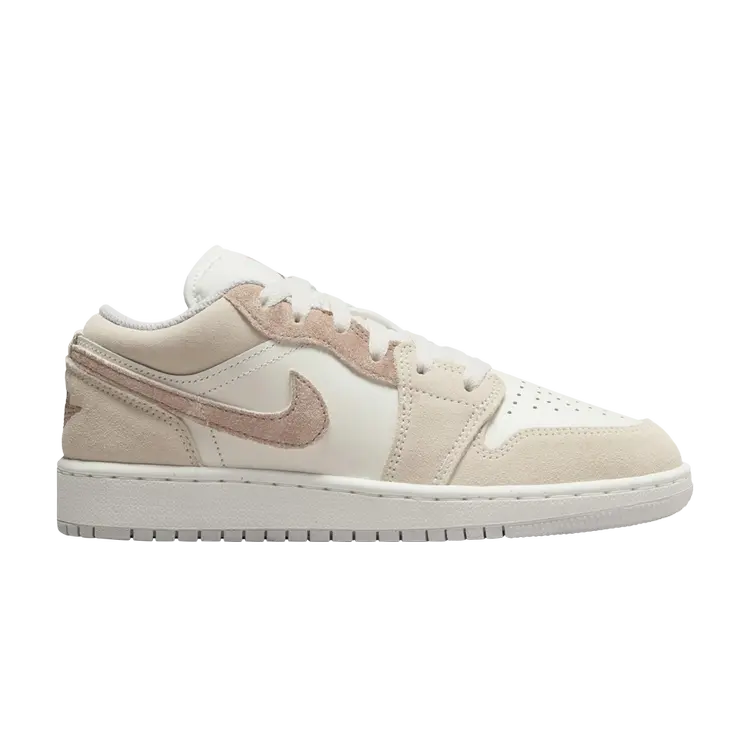 

Кроссовки Air Jordan 1 Low SE GS, цвет Sail Archaeo Brown