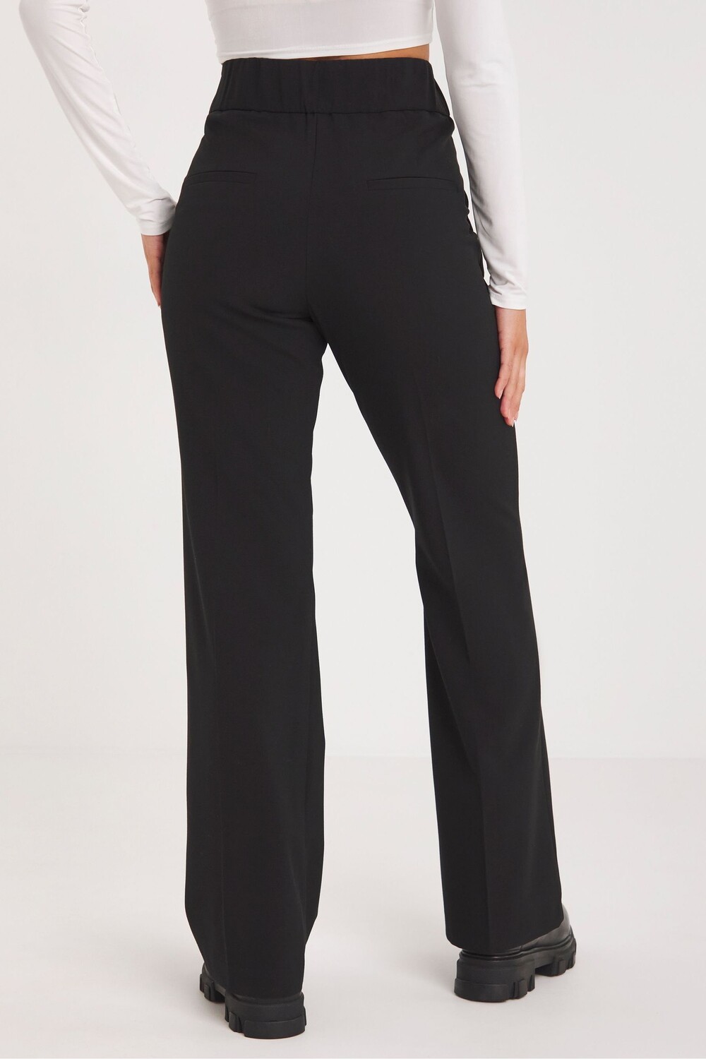 

Брюки Magisculpt bootcut стандартной длины Simply Be, черный