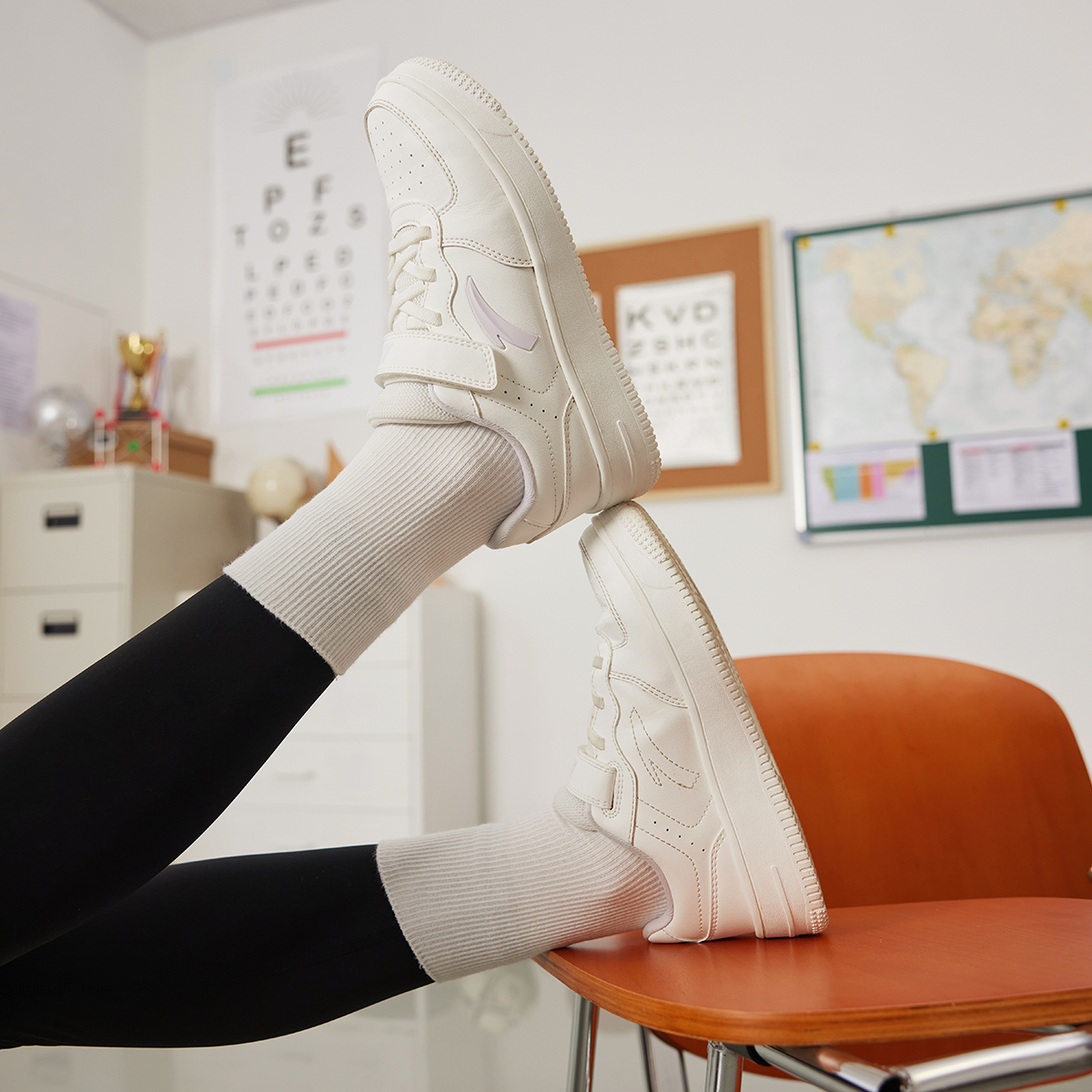 Детские кроссовки для скейтбординга Rebound Lightweight с низкой амортизацией Antakids, белый/фиолетовый — фото 2