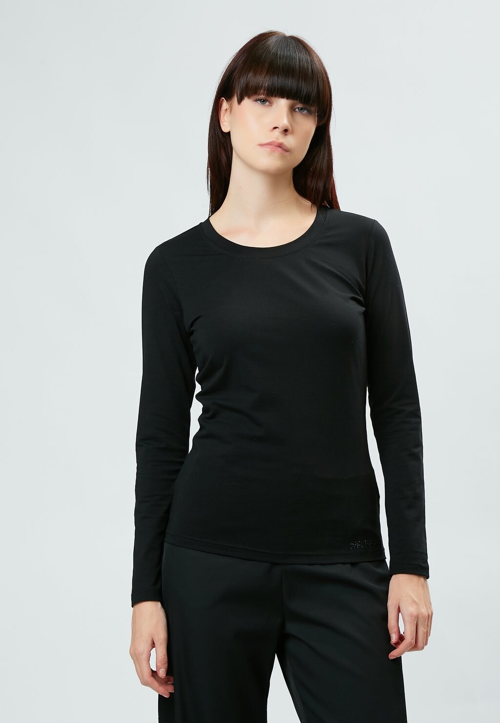 

Топ с длинными рукавами CREW-NECK BASIC TEE INFLUENCER, черный