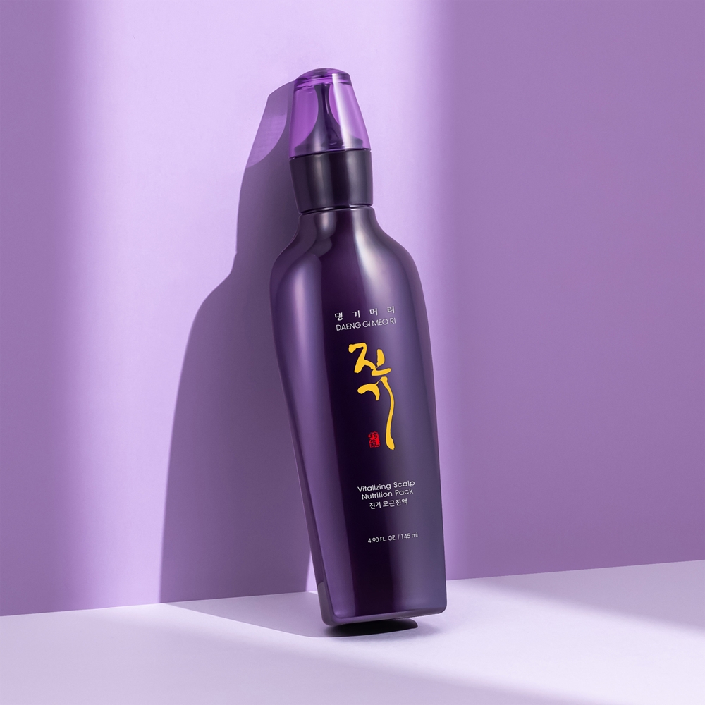 Jin gi vitalizing scalp nutrition pack укрепляющая и восстанавливающая сыворотка для волос против выпадения волос Daeng Gi Meo Ri, 145 мл — фото 2