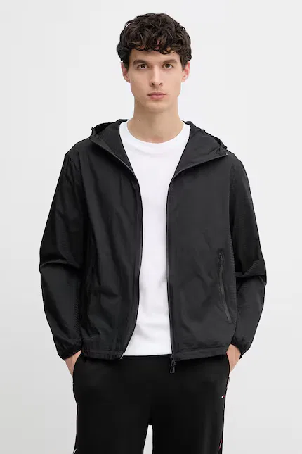 Куртка короткая с капюшоном Emporio Armani, черный