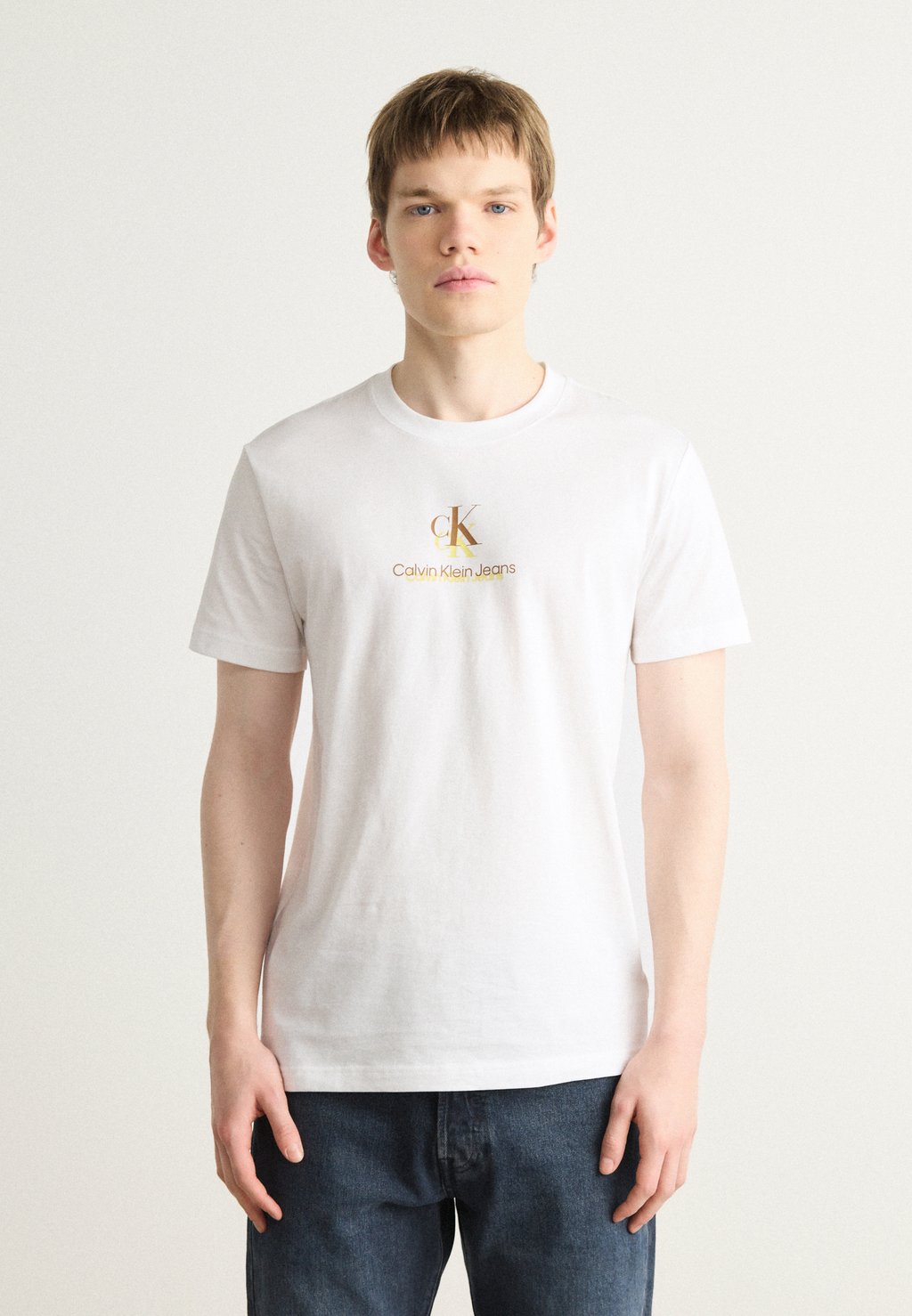 

Футболка с принтом SHADOW LOGO TEE Calvin Klein Jeans, белый