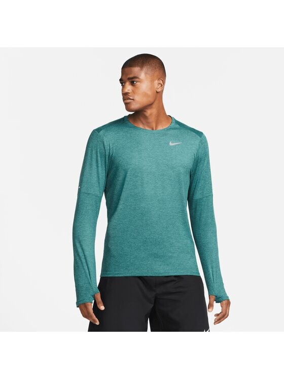 

Толстовка regular fit Nike, зеленый