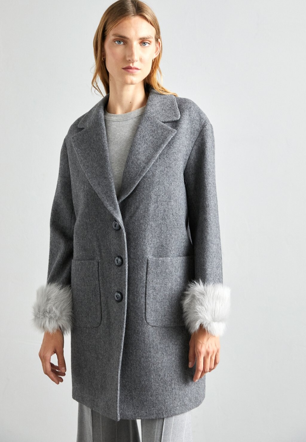 

Короткое пальто MAGGI CAR COAT SHORT With Cuffs STUDIO ID, цвет grey