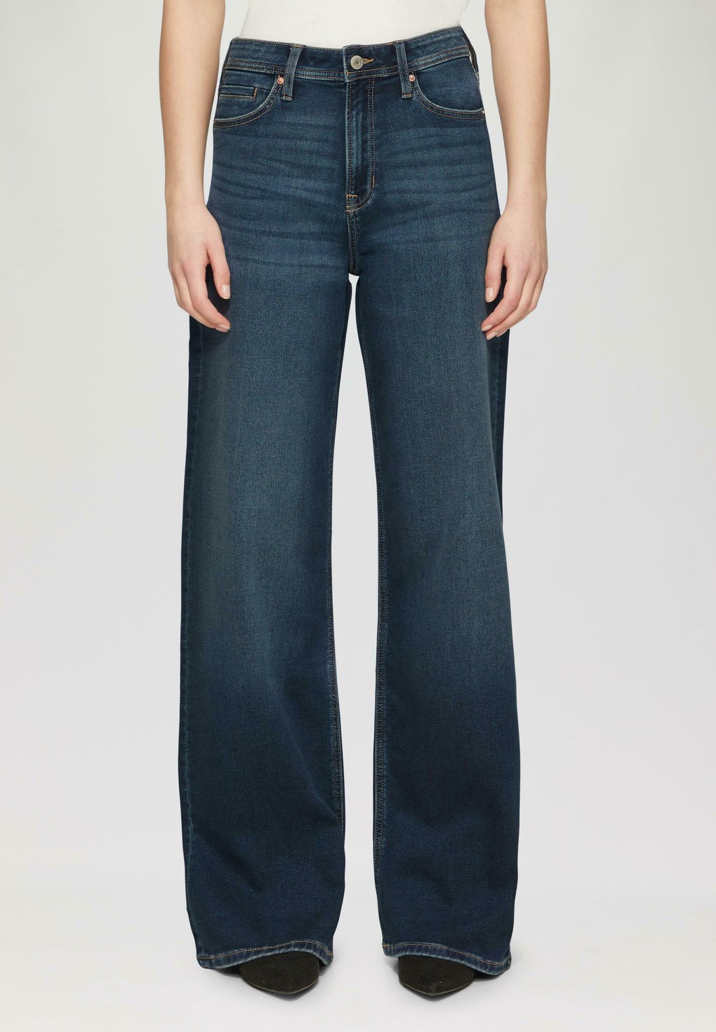 

Расклешенные джинсы SURI HIGH RISE WIDE LEG s.Oliver, цвет Blau