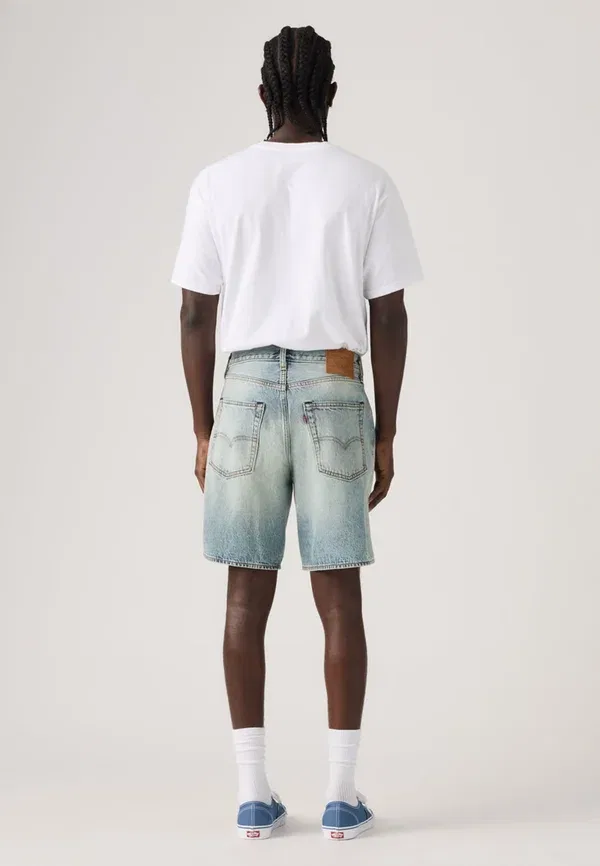 Шорты свободные джинсовые Levi'S, модель 468 loose shorts denim shorts, цвет светло-спортивный — фото 3