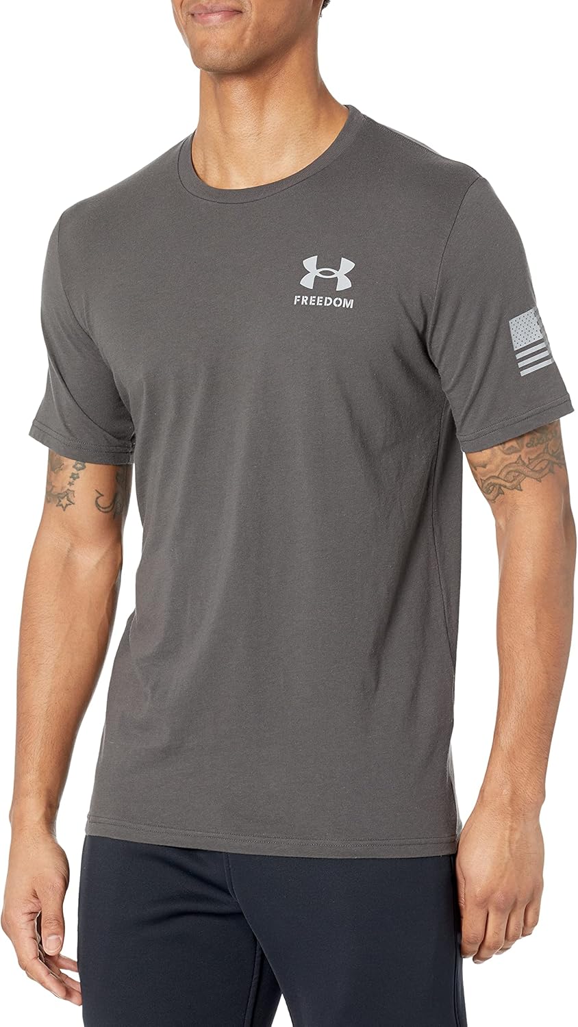 

Новая мужская футболка с надписью «Freedom Banner» от Under Armour, (010) Jet Gray/Steel