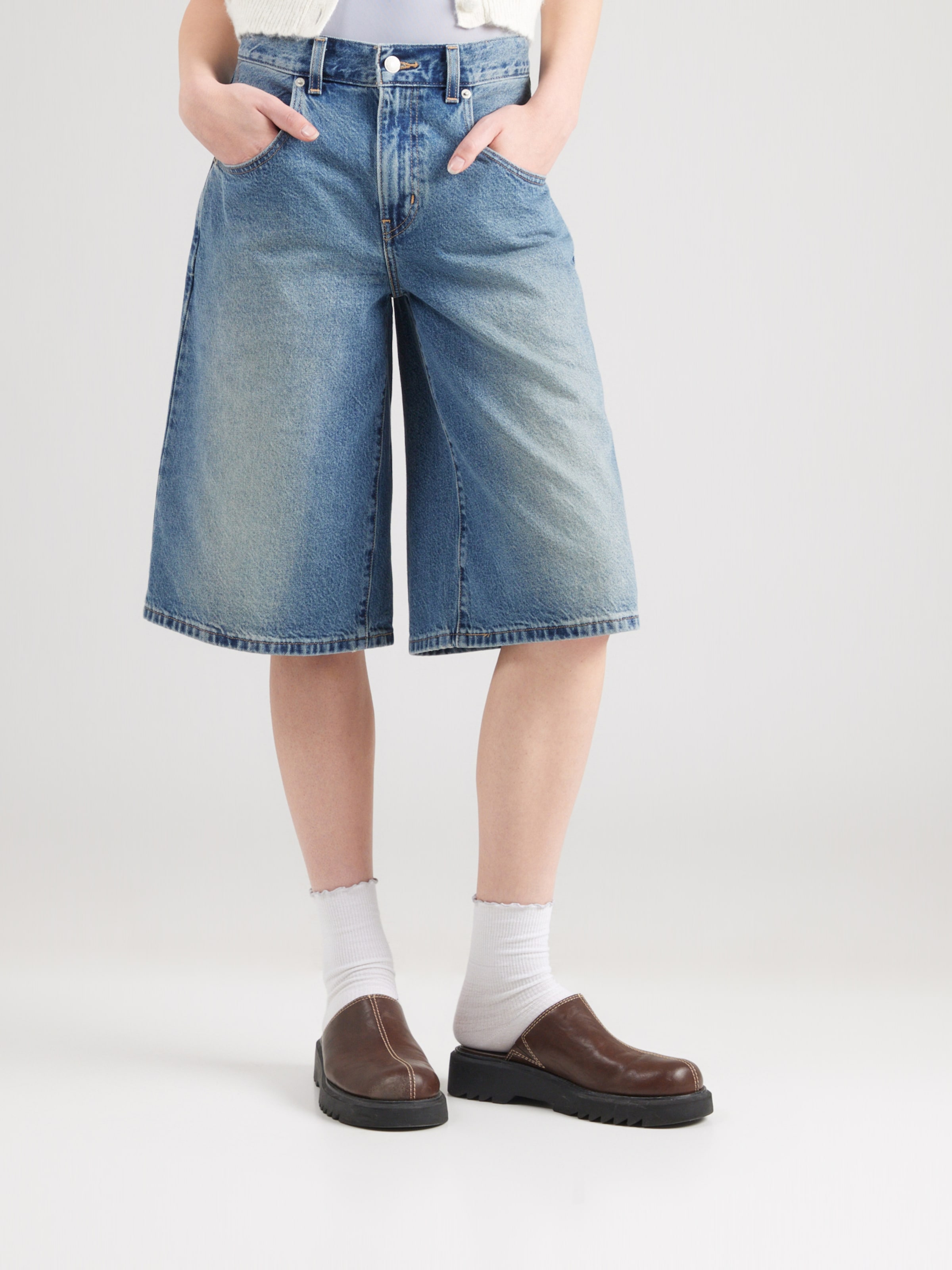 LEVI'S  Свободные джинсовые шорты 'Super Baggy Jorts' в синем дениме — фото 3