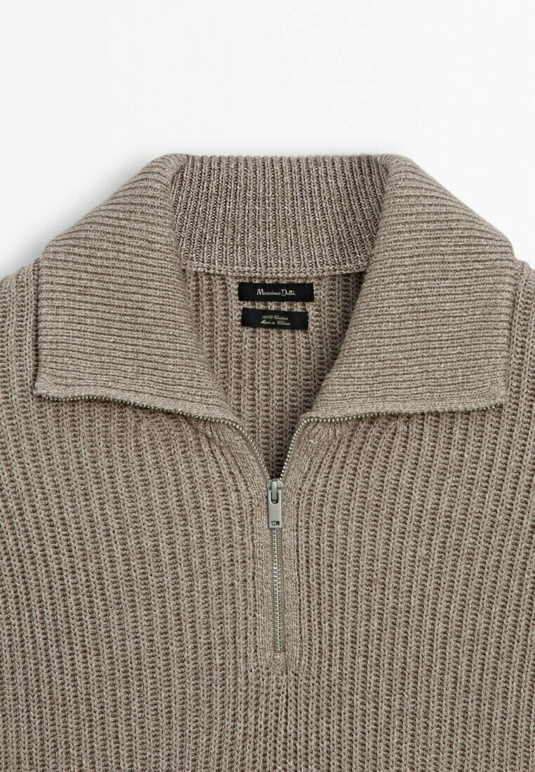 

Джемпер MOCK NECK Massimo Dutti, светло-коричневый
