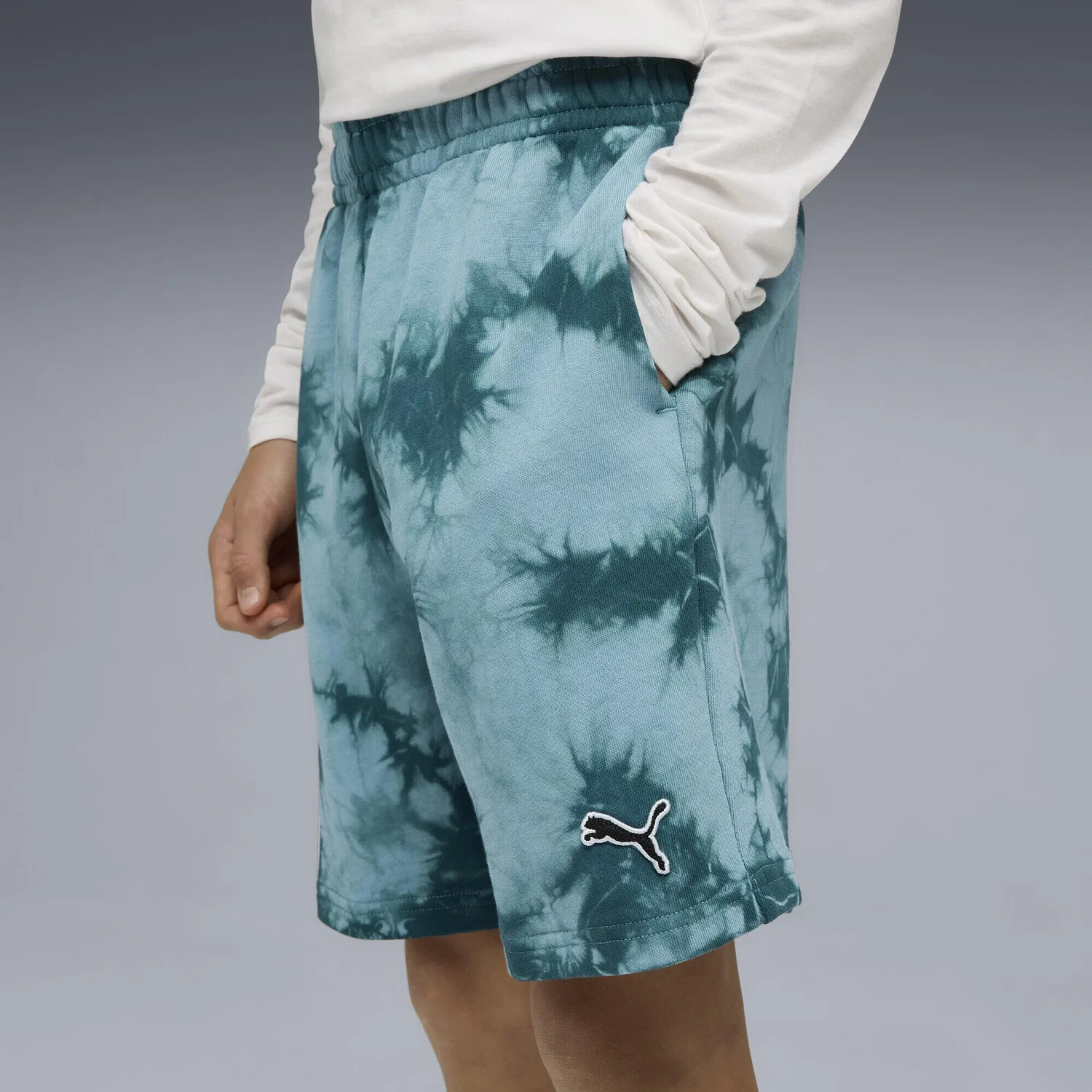 Детские шорты с принтом Essentials Relaxed Tie Dye Shorts Puma, Smaragdgrun Granitgrun — фото 3