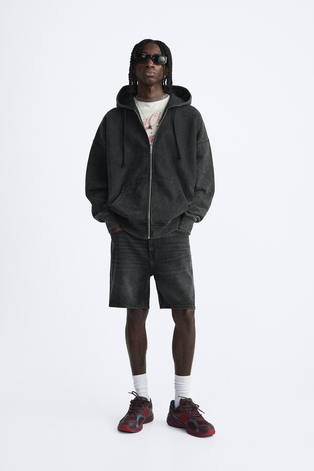 

Базовые джинсовые шорты-бермуды ZARA, цвет charcoal