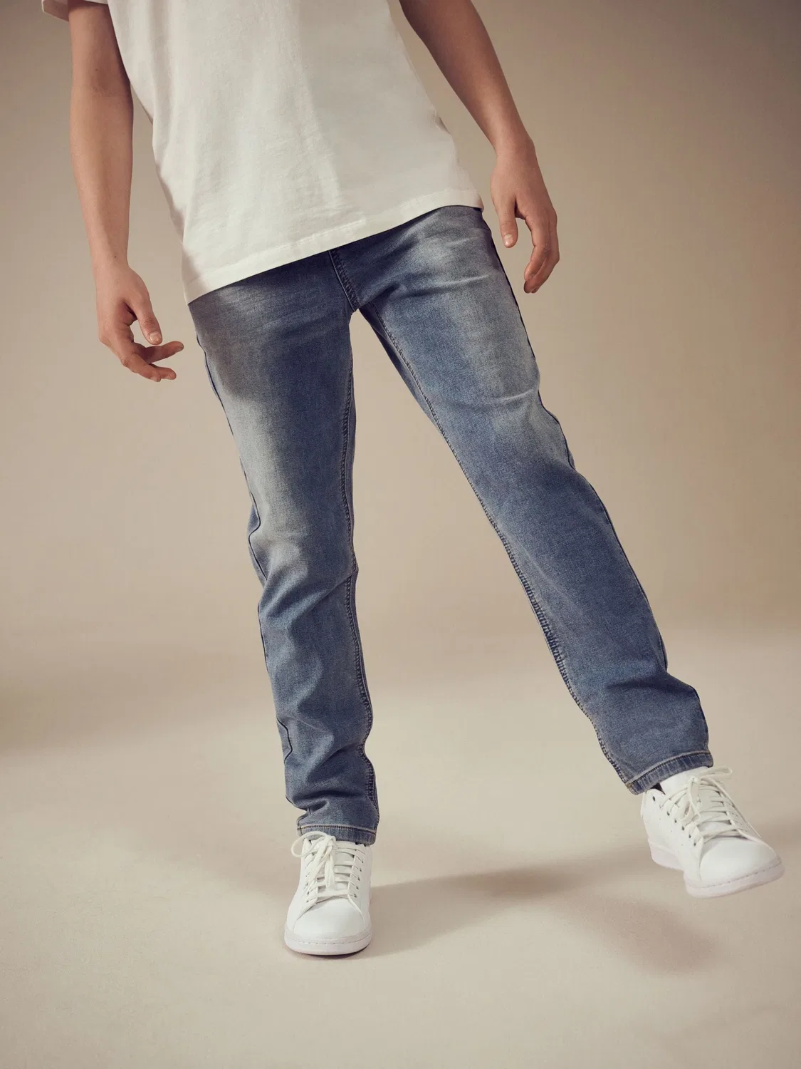 Джинсы Regular Fit с эластичным поясом, Light Blue Next