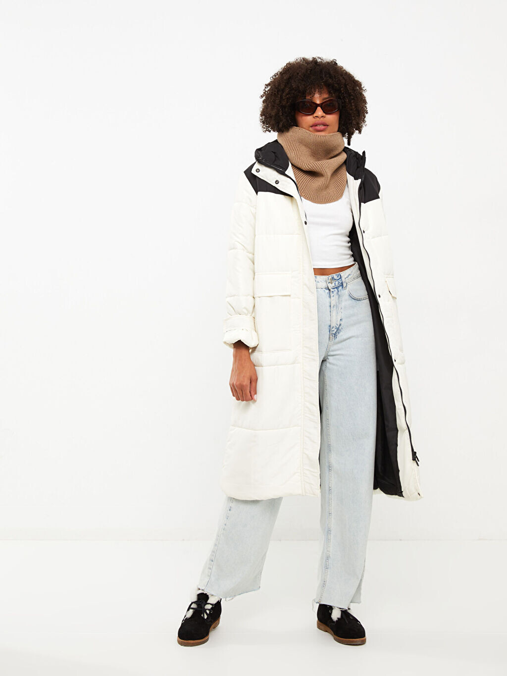 

Однотонный женский пуховик с капюшоном и длинными рукавами LCW Casual, Серый, Однотонный женский пуховик с капюшоном и длинными рукавами LCW Casual