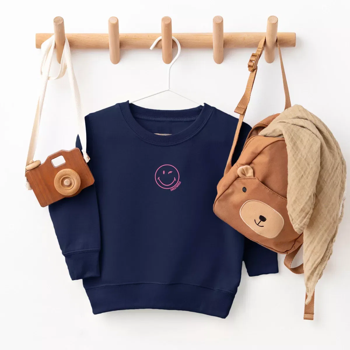 Детский свитшот с вышивкой SmileyWorld Embroidered Smiley Face Outline The Juniper Shop, Navy — фото 3