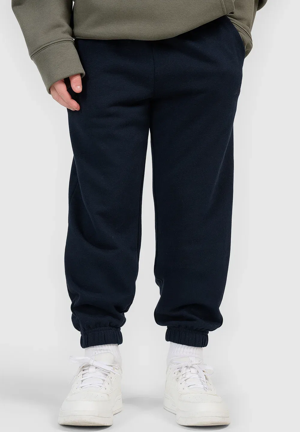 Spodnie dresowe joggery chłopięce - czarne 122 (6-7 лат) - спортивные штаны 4F, Navy — фото 2