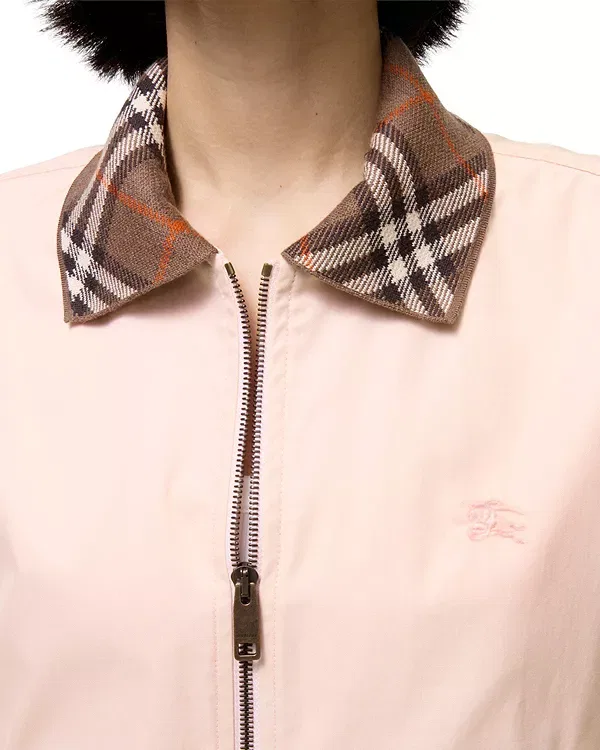 Женская куртка из габардина Hayfield Harrington Burberry, Compact Pink — фото 3