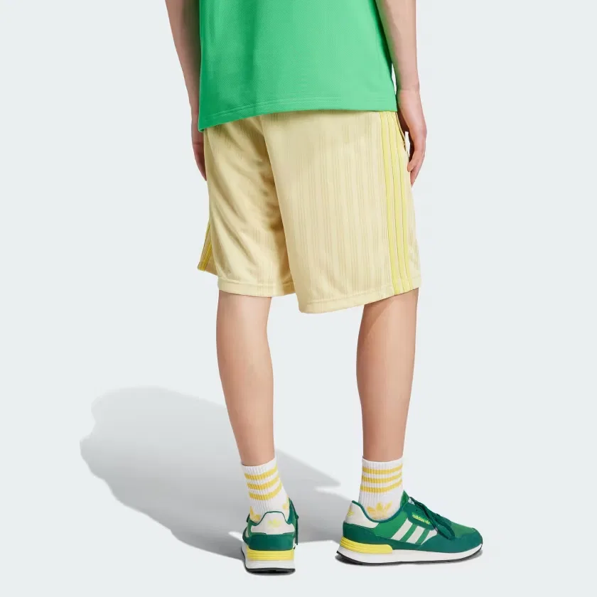 Мужские шорты Adidas Originals Adicolor, Pink Yellow — фото 4