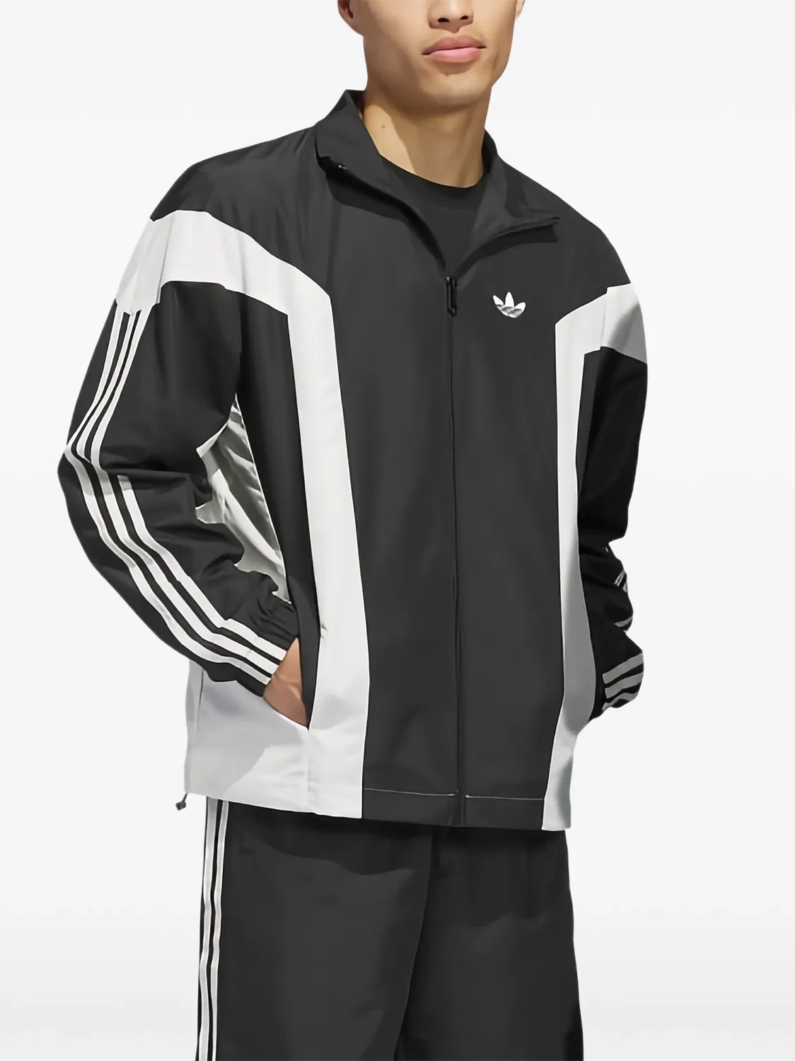 Ветровка черная с боковыми полосками Adidas, черный