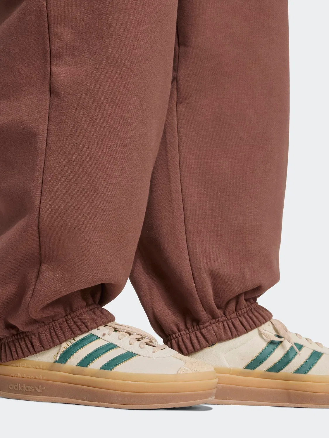 Джоггеры Oversized Essentials Linear, adidas Originals, коричневый — фото 4