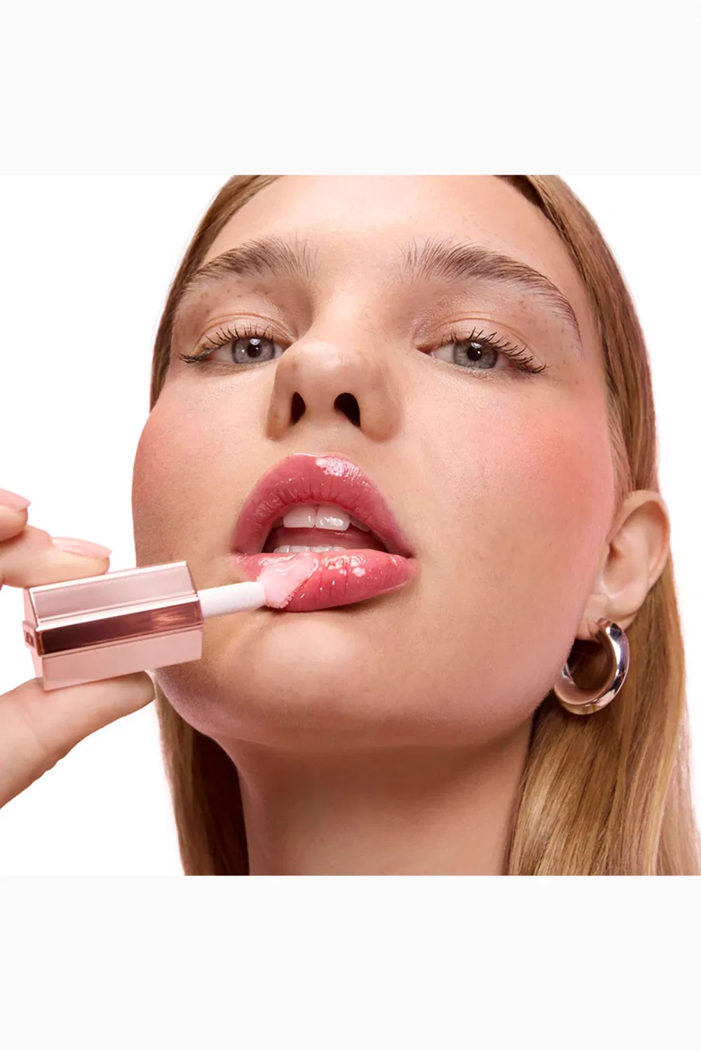 Блеск для губ увлажняющий Idôle Juicytreat Juicy Oil-in-Gloss Lancôme, розовый — фото 4